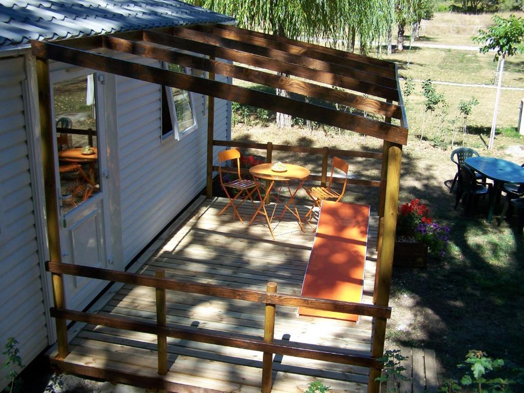 ホテル Moulin De La Roque アルテン＝デ＝パリュ 部屋 写真